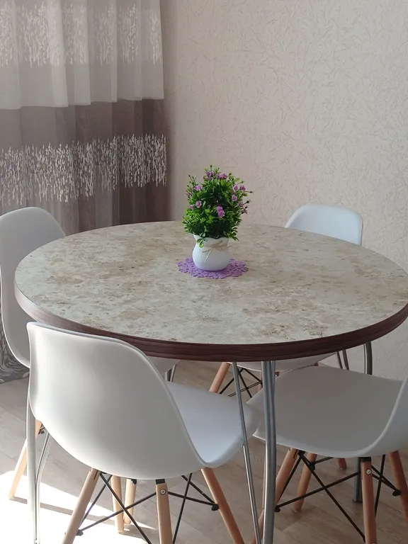 Уютная квартира в новом доме возле М4