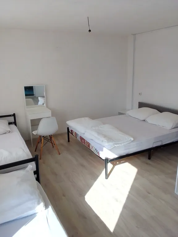 Квартира Семейный 4-местный номер с санузлом и кондиционером — аренда посуточно в Джубга