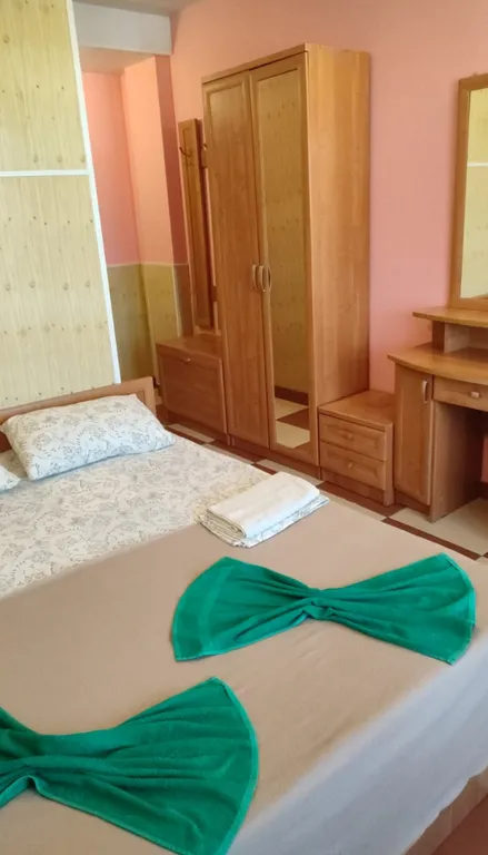 Двухместный номер с двуспальной кроватью на первом этаже