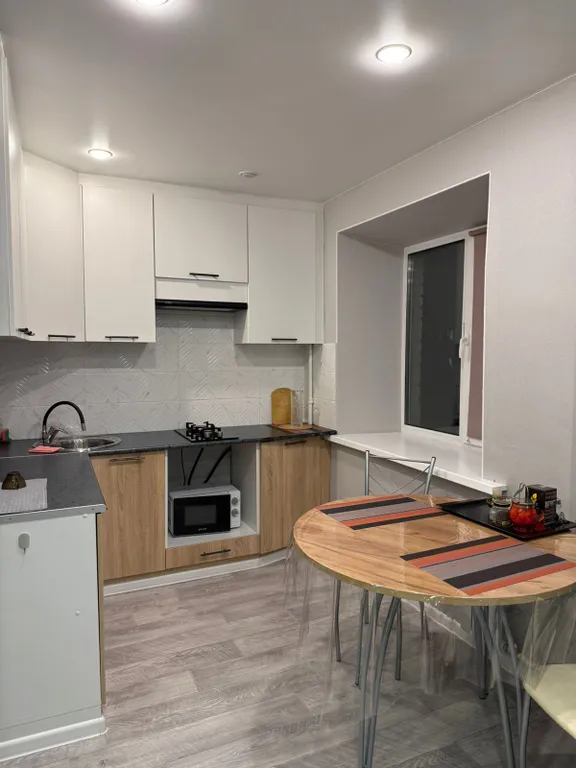 Уютная квартира в центре города — аренда посуточно в Ангарск