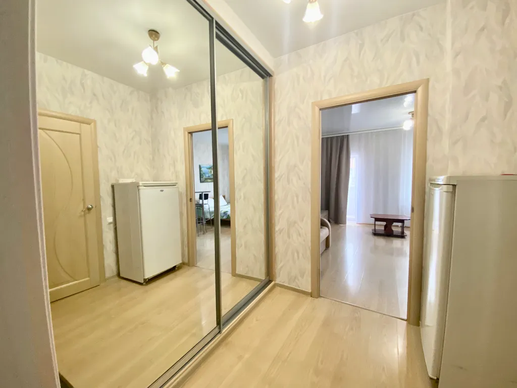 Квартира Просторная студия в центре города — Тюмень