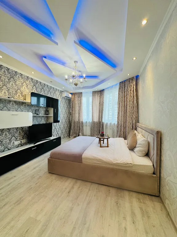 Современная уютная квартира возле большого торгового центра