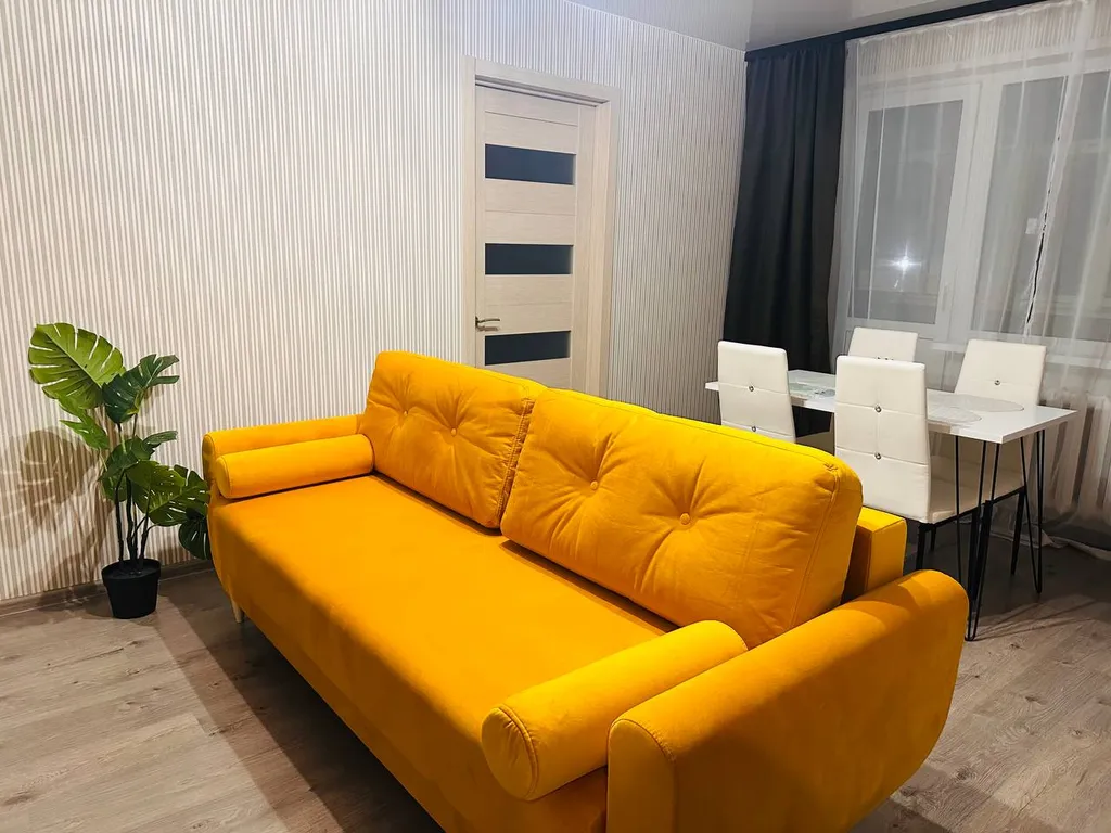 Brown квартира в лучшем месте — аренда посуточно в Псков