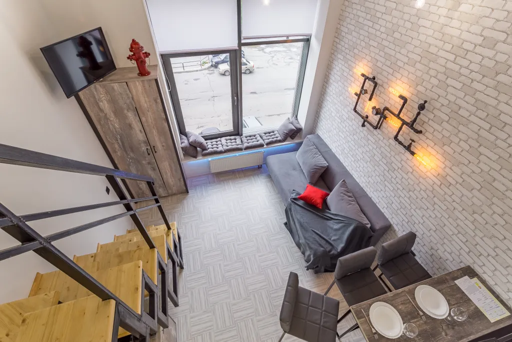 Квартира Квартира Двухуровневый лофт с подсветкой — Екатеринбург