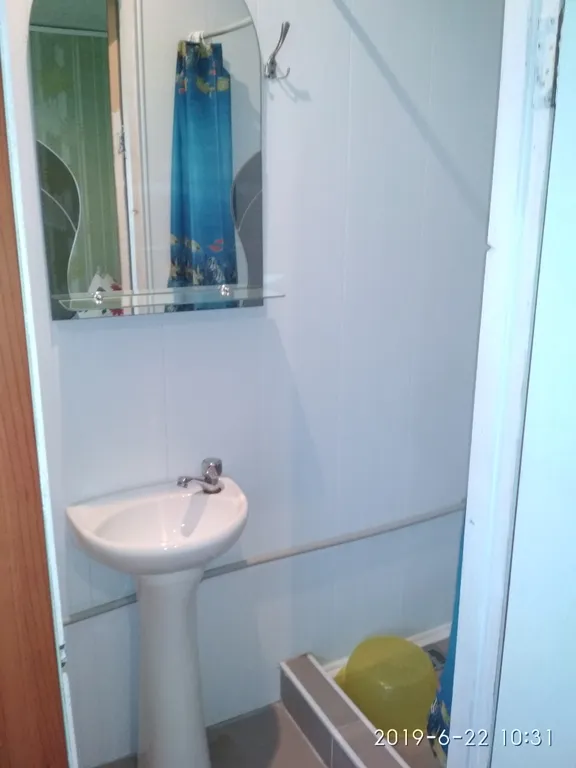 Двухместный номер удобствами и конд. у Сильвии в Феодосии на Степной.