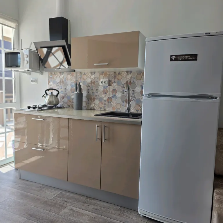 Номер возле моря