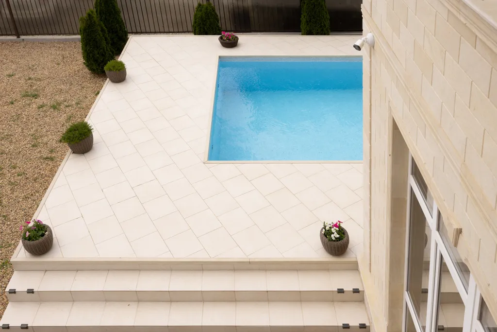 Уникальная вилла Васту с теплым бассейном и 6 спальнями