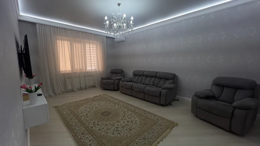 Коттедж Дом в центре города — Махачкала