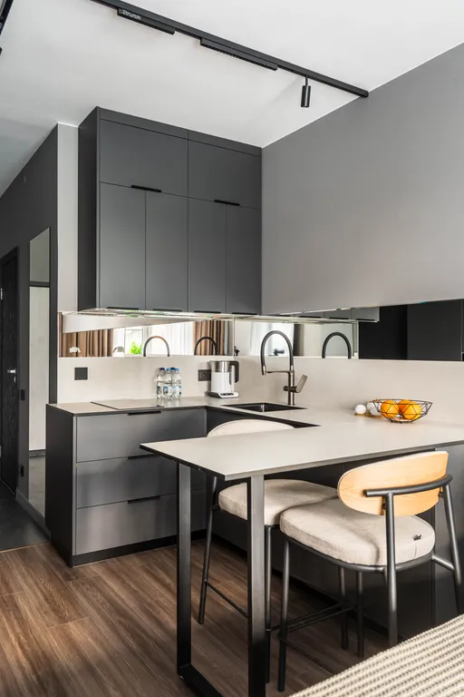 Студия 3Roomz с бассейном и спортзалом