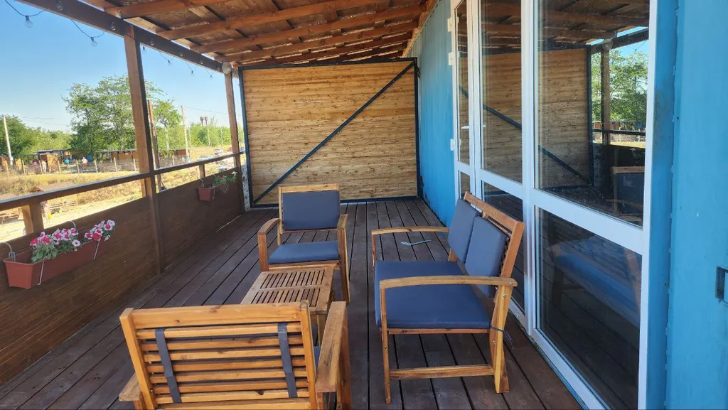 Уютная студия на берегу Голубого озера