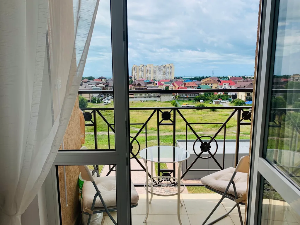 Студия с видом на море