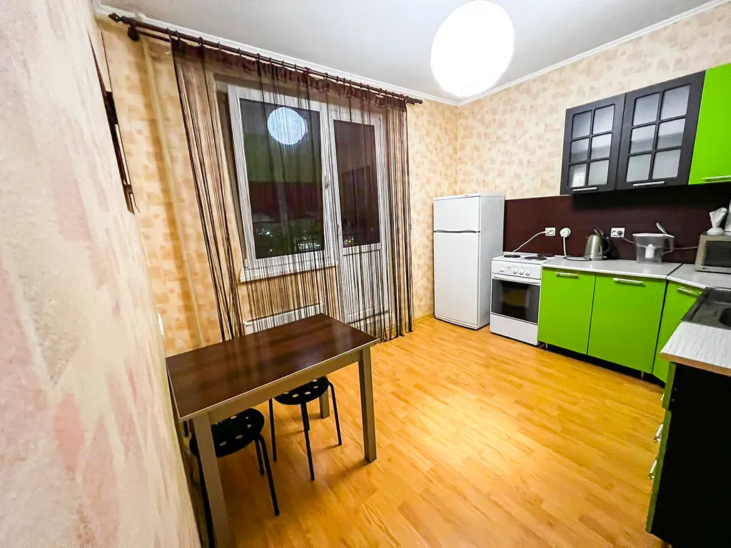 Прекрасная двушка рядом с Мегой