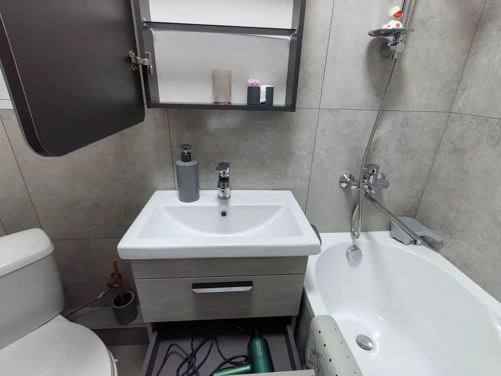 Квартира с рассветом над морем