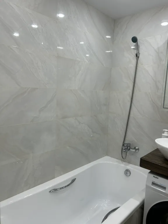 Уютная, трехкомнатная квартира с новым ремонтом