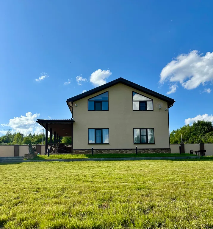 «Дом с Барсами»
Семейный загородный дом с видом на Оптину Пустынь