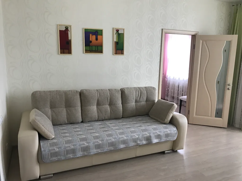 Прекрасная двухкомнатная квартира в районе вокзала