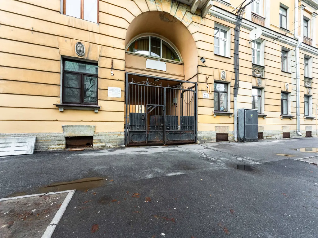 Квартира Квартира Уютная двухъярусная студия в центре — Санкт-Петербург