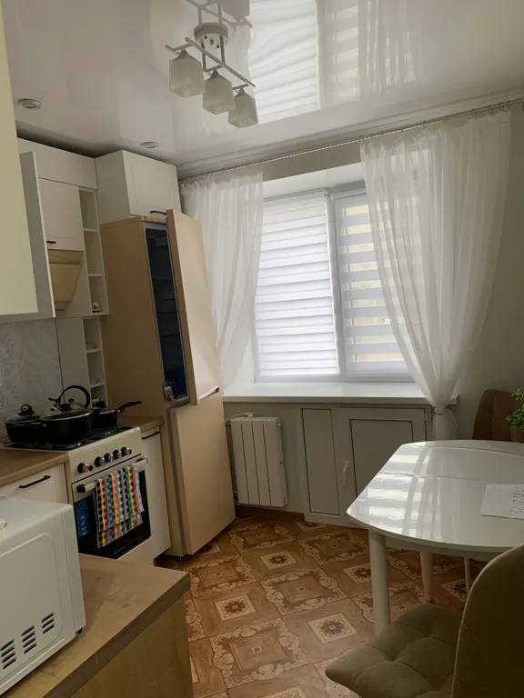 Уютная чистая квартира в хорошем районе города — аренда посуточно в Белорецк