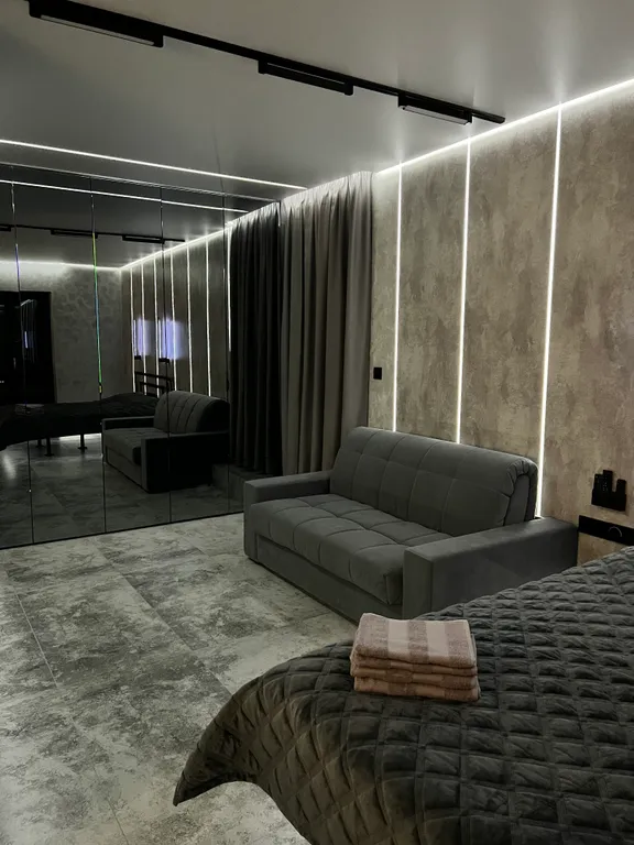 Студия 2 с панорамным видом на город