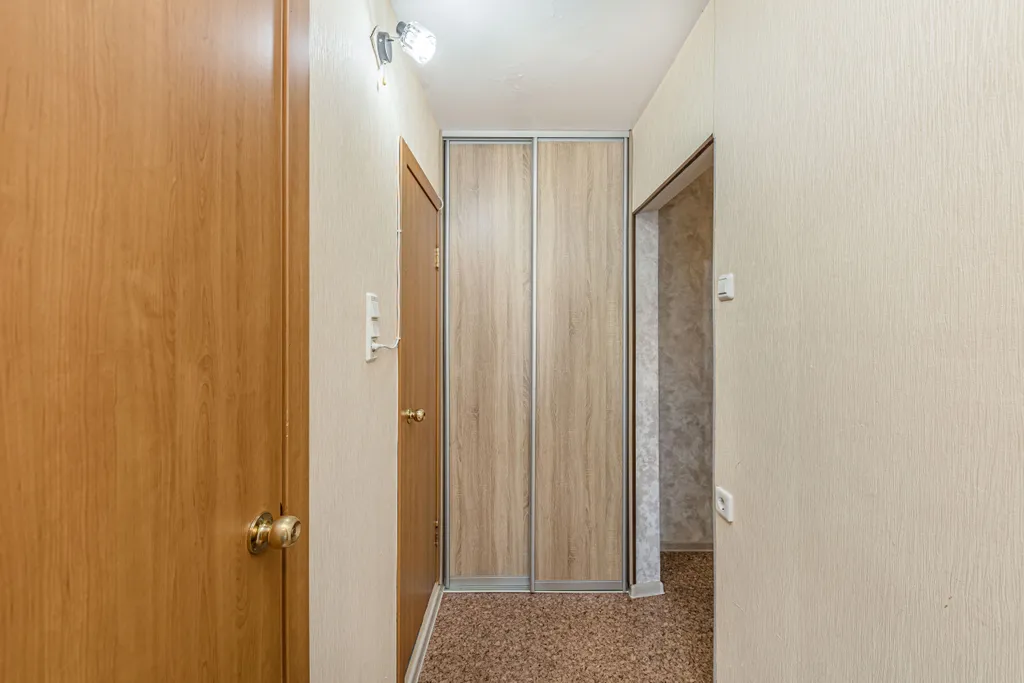 Большая квартира, с отдельной кухней