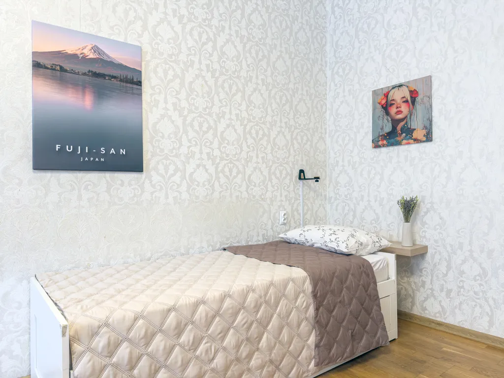 Евротрешка с подземной парковкой близко к центру