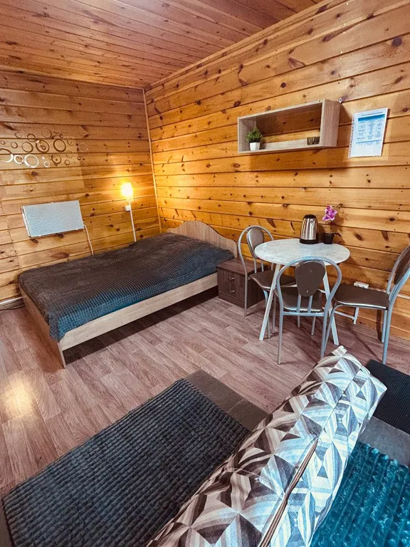 Квартира Уютный номер с двухместной кроватью и кресло-кроватью №2 — аренда посуточно в Хужир (Ольхон)