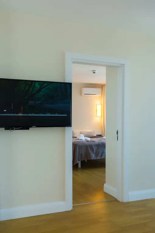 Orbi city view 14-13