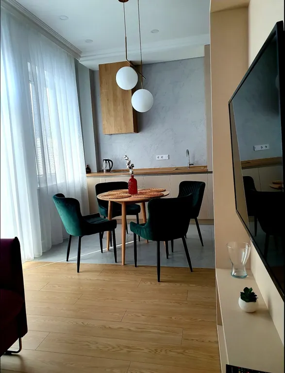 #6 Пешеходная улица Советская закрытая территория аллея фонарей.