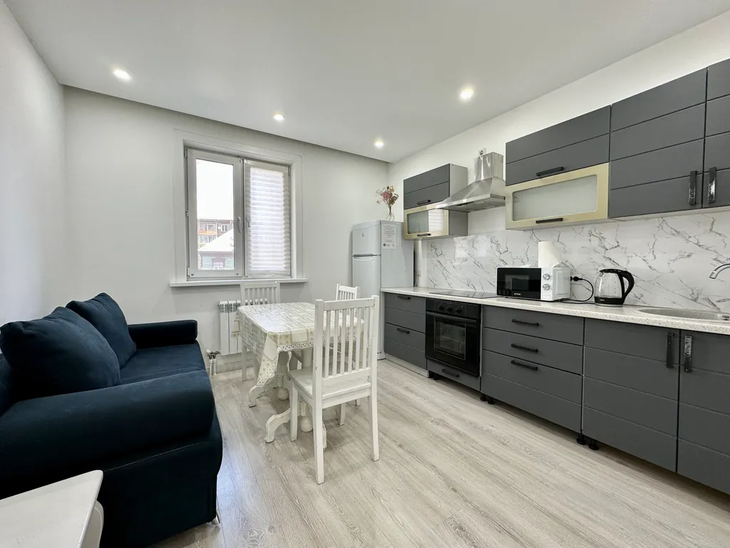 Просторная 2-к квартира в центре. Не берем оплату за финальную уборку