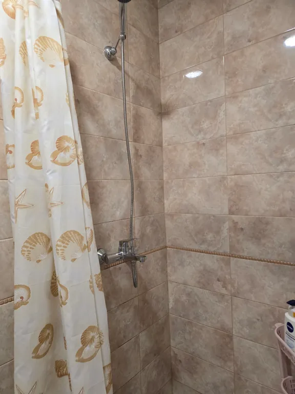 Комната в городке Олимпия