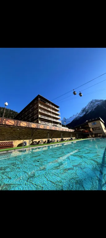 "Квартира с видом на горы -4 минуты до канатной дороги"