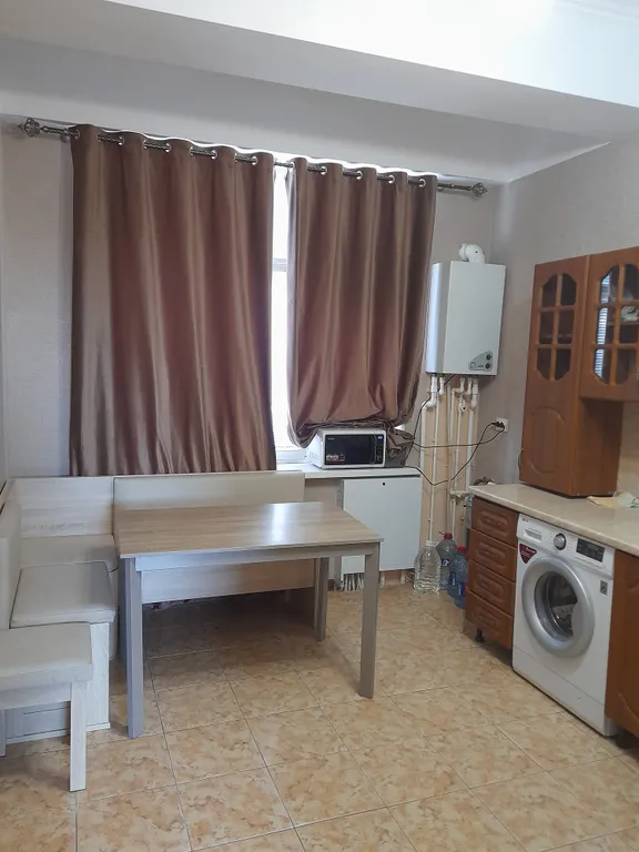 Двухкомнатная квартира на первой линии от моря