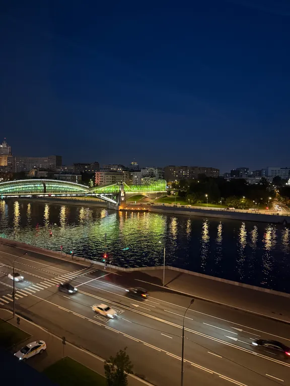 Квартира Квартира в центре с видом на набережную Москвы-реки — Москва