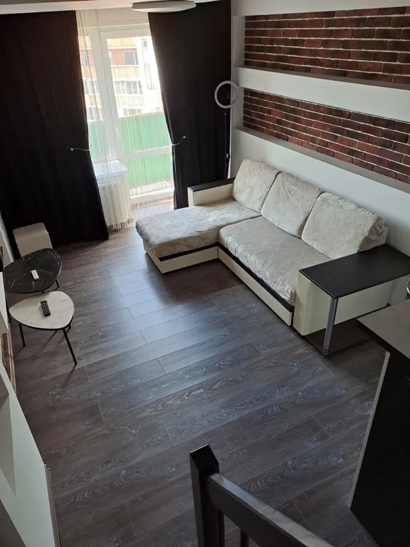 Квартира Уютная студия с авторским дизайном в жилом комплексе Арбан — аренда посуточно в Абакан