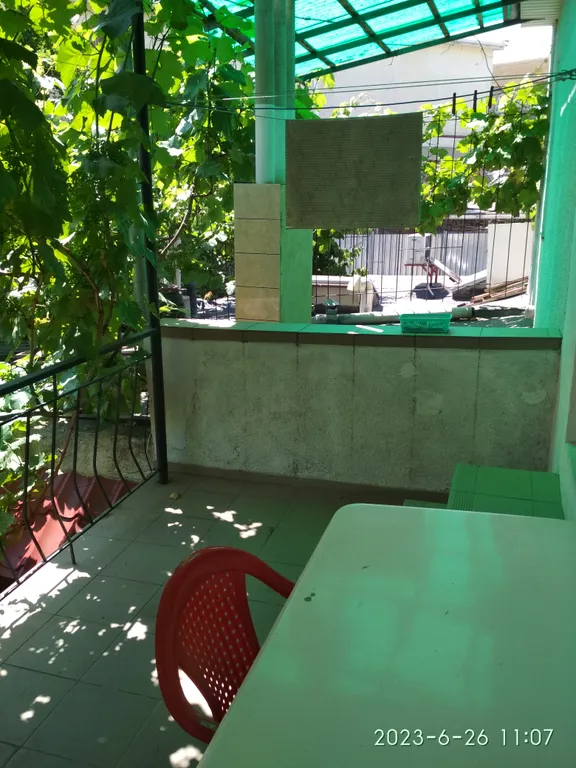 Квартира Квартира в частном доме с отдельным входом и балконом в центре — Евпатория