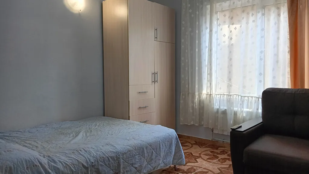 Квартира Квартира Студия на первом этаже до 4 гостей — Сириус