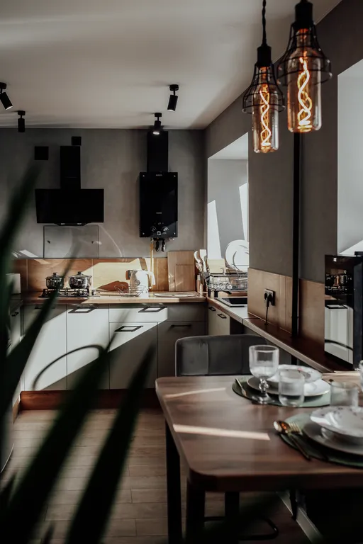 Стильная квартира в самом центре с новым дизайнерским ремонтом