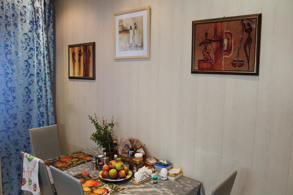 4-комнатная Квартира