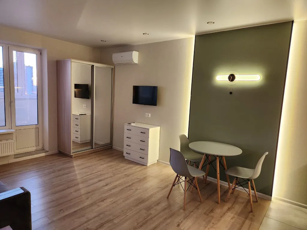 Квартира Дизайнерская квартира в ЖК Капитал у парка Гагарина от компанииV-GOSTI — Самара