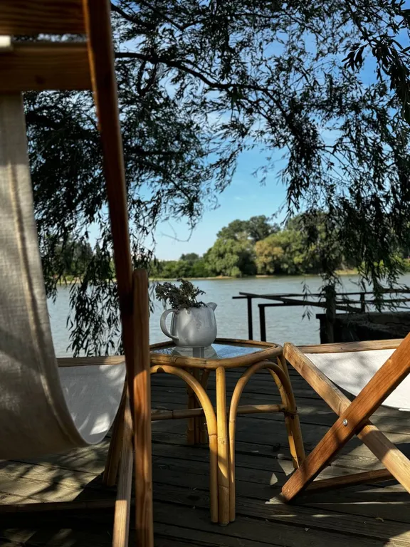 Коттедж Дача на берегу реки в стиле Старый замок — Козет