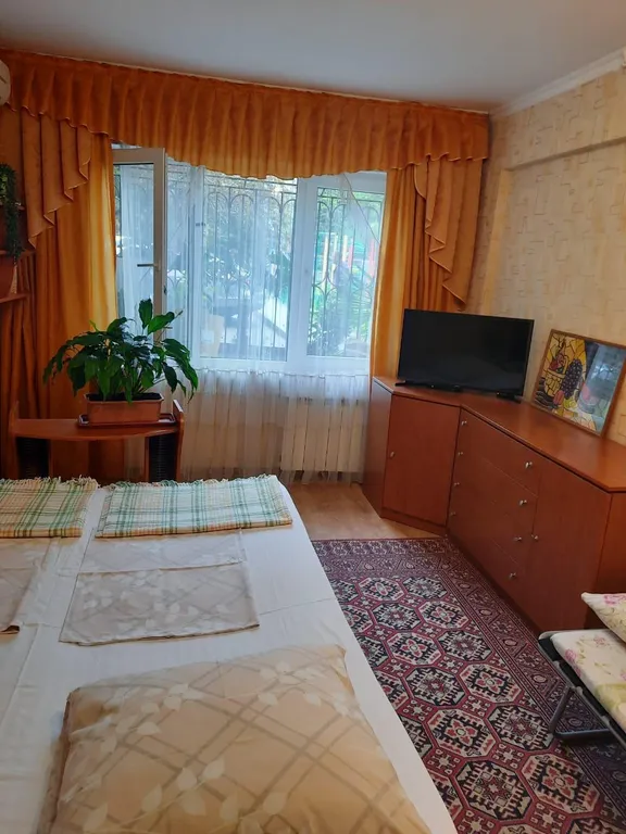 Квартира 2-комнатная Квартира — Адлер