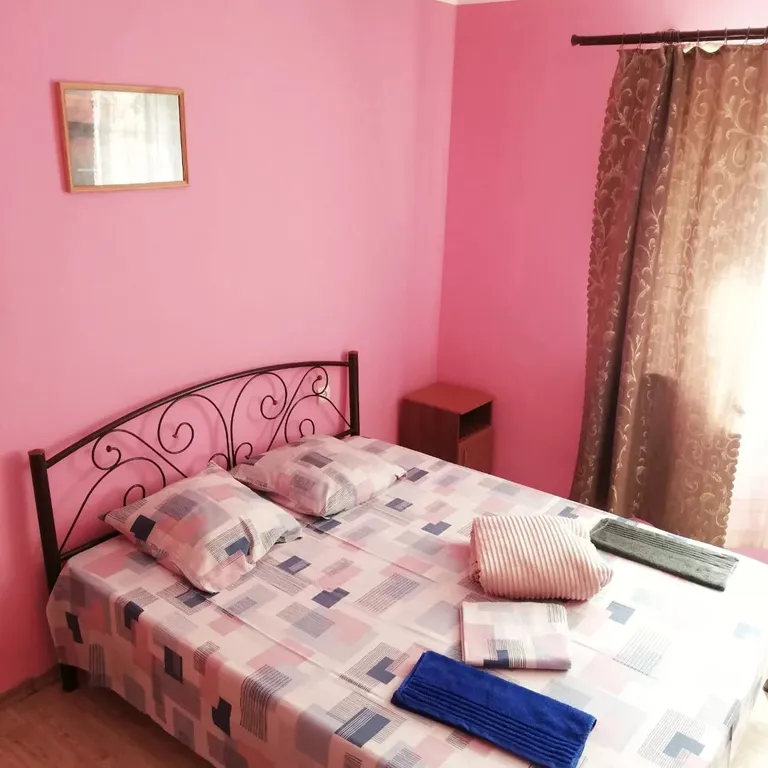 Квартира Комната — аренда посуточно в Морское