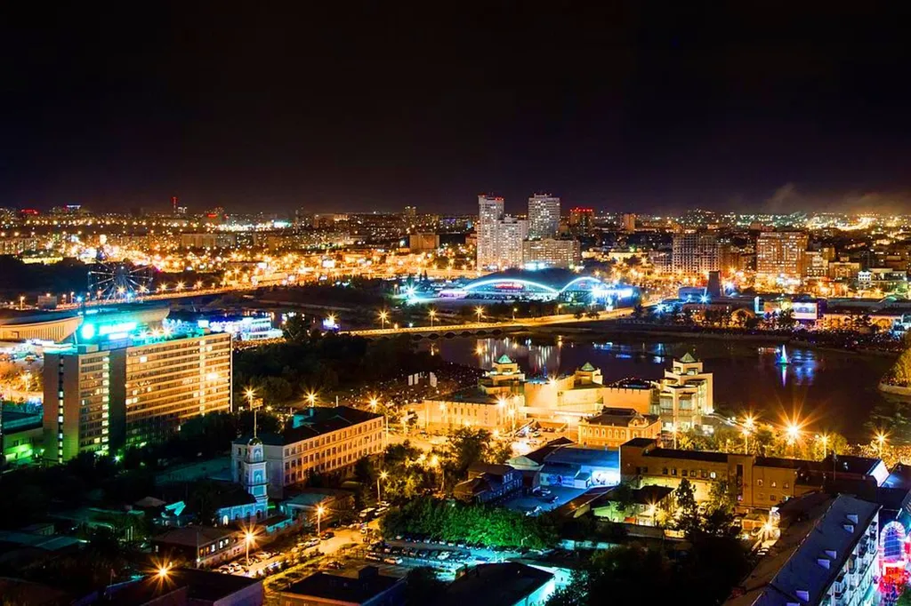 Эксклюзивные евро-апартаменты с сауной на площади Революции