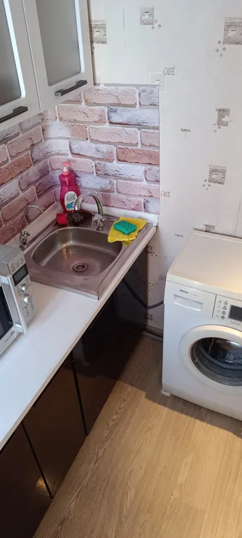 Горнолыжный курорт через дорогу