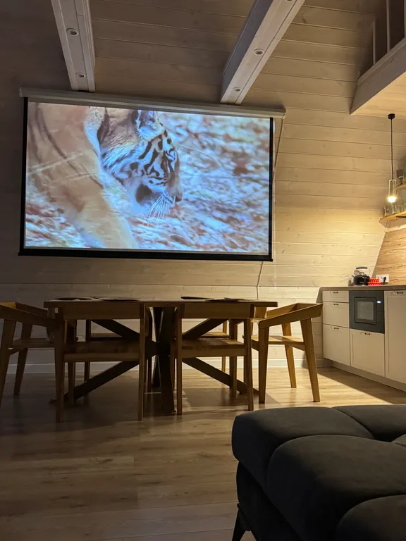 Дом у озера