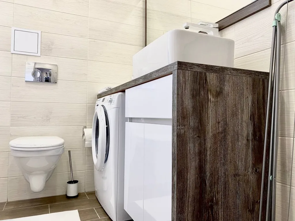 Яркая студия в апарт-отеле Кристалл!