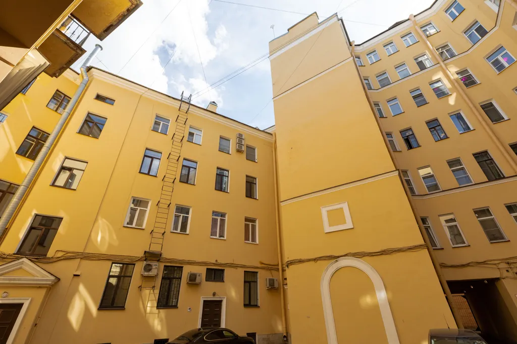 Квартира 3-комнатная Квартира — Санкт-Петербург