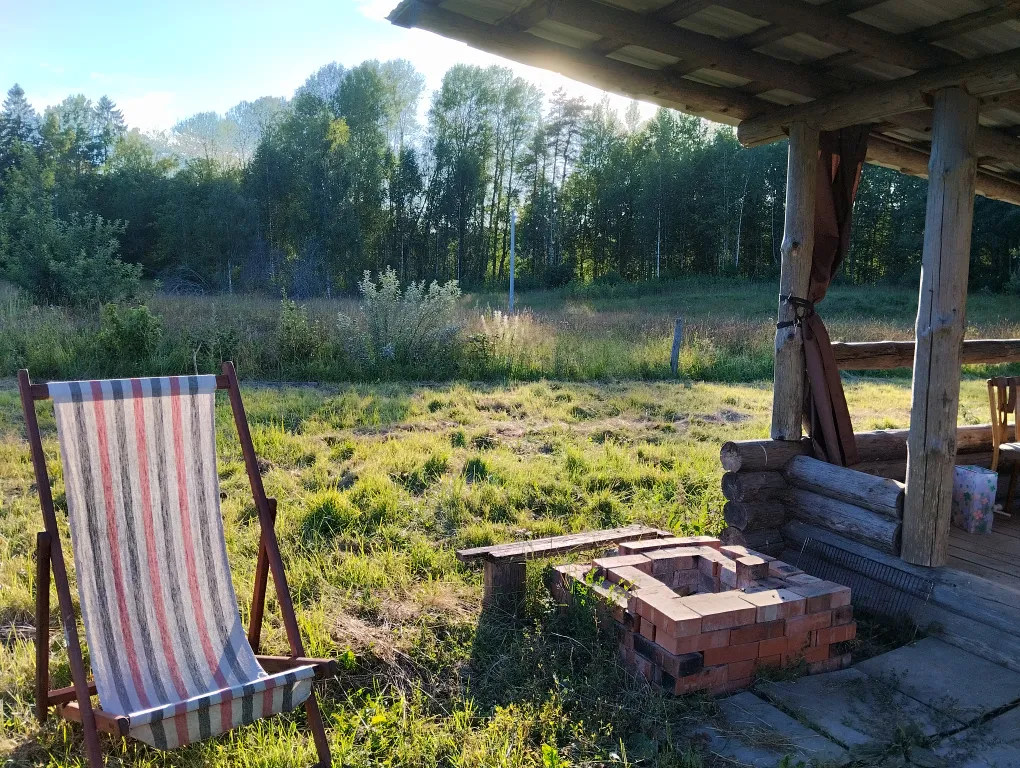 Коттедж Дом среди трех озёр — Луга