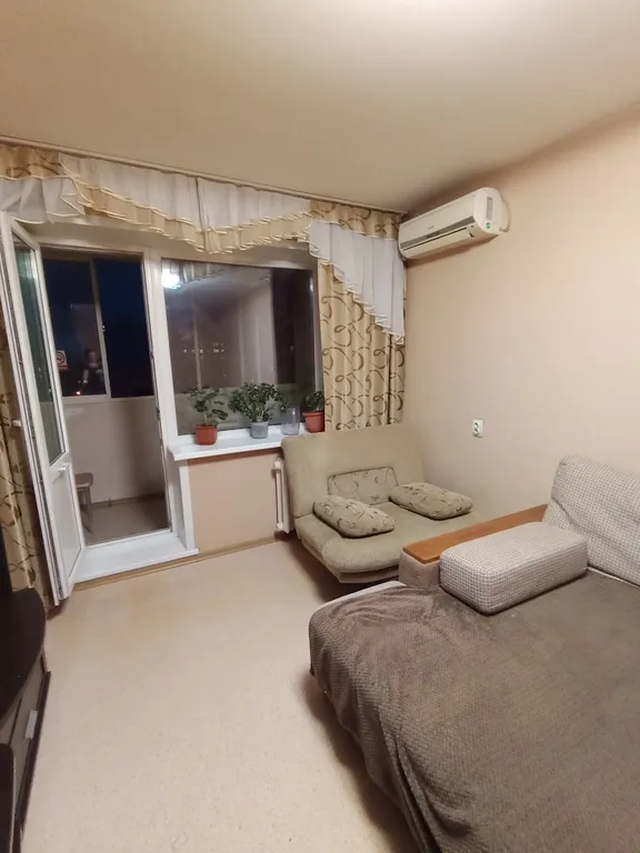 Уютная двухкомнатная квартира рядом с Бросско молл, рядом с центром