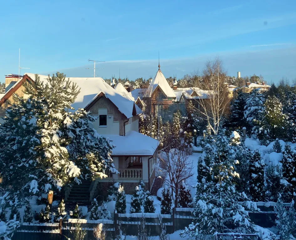 Уютный коттедж в красивом посёлке